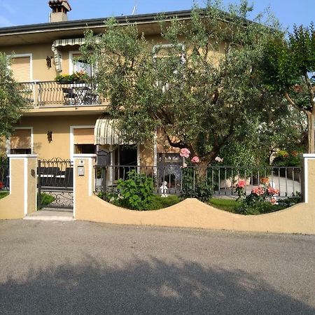 Casa Patty Villa Sirmione Exterior photo