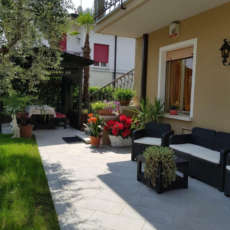 Casa Patty Villa Sirmione Exterior photo